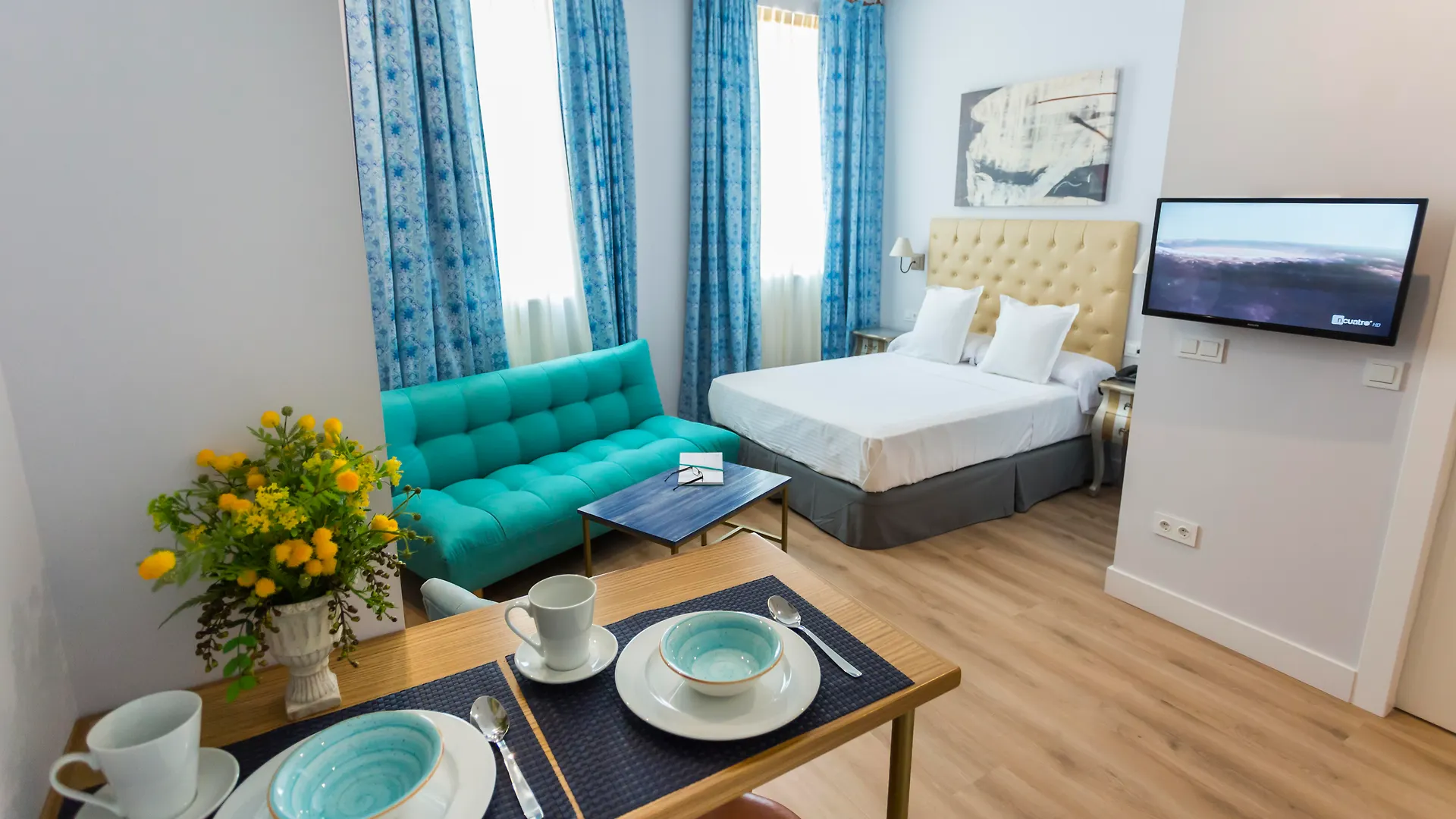 Casa De La Merced Suites Malaga