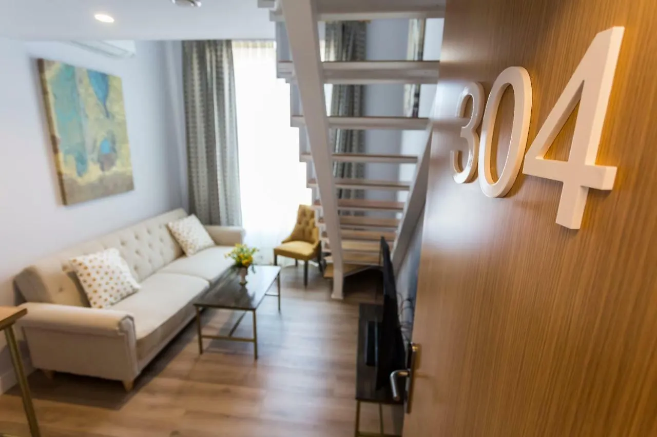 Casa De La Merced Suites Malaga 0*,